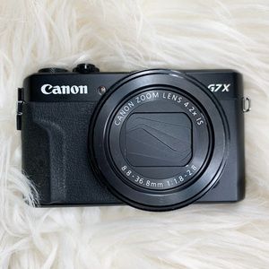 CANON G7X MARK II